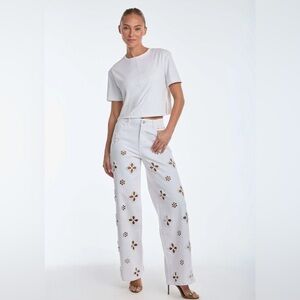 The Noli Shop Kaia Pearl High Rise White Floral Embroidered Jeans